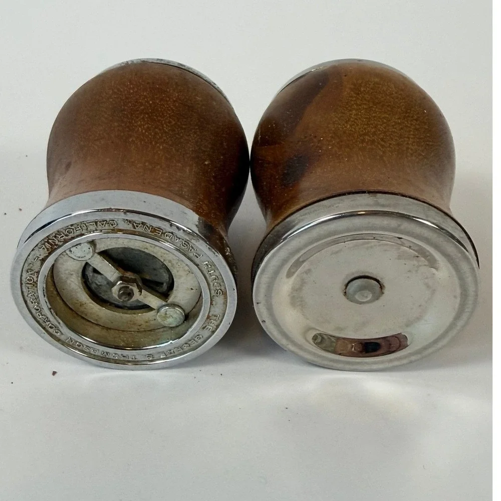 Vintage George S Thompson Salt and Pepper Grinder Mill Set